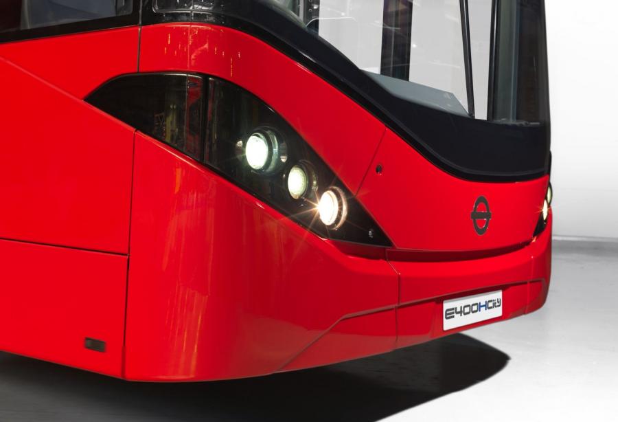 Детали экстерьера Alexander Dennis Enviro400H City 2015 года  (фото 10 из 31)